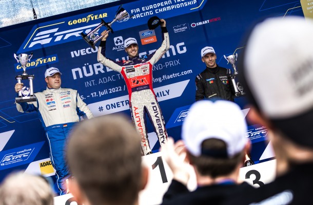 Successful rehearsal before Most. Buggyra returned to the podium at the Nürburgring